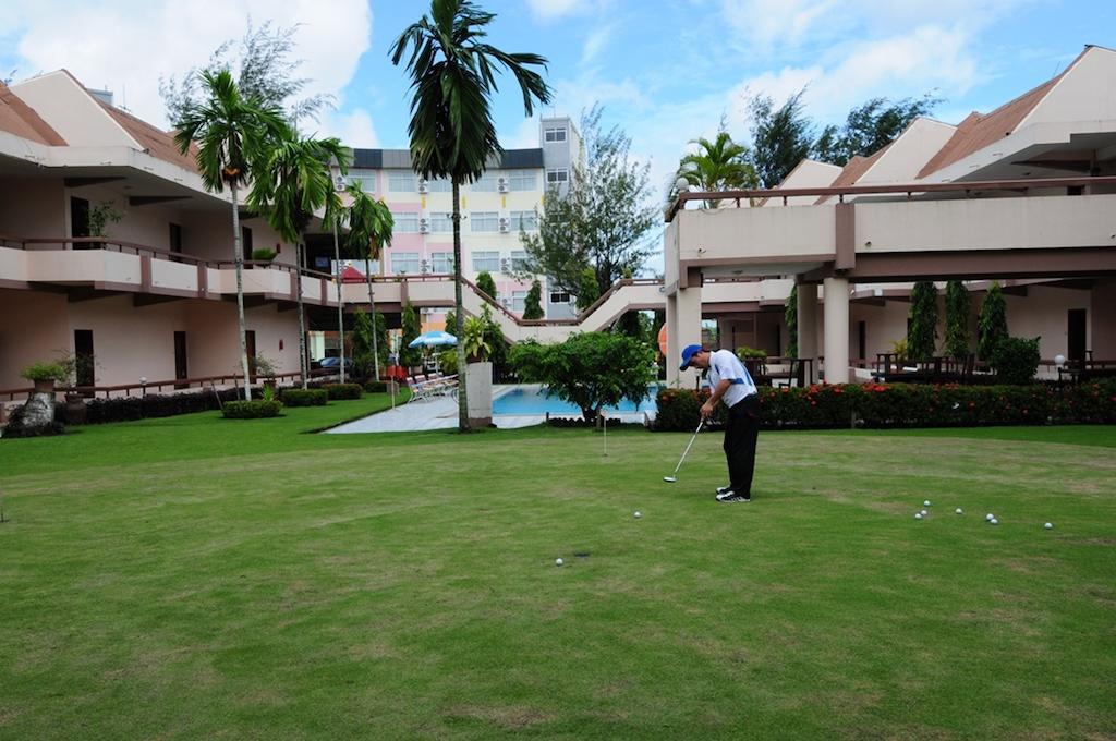 City Golf Resort Yangon Exterior photo