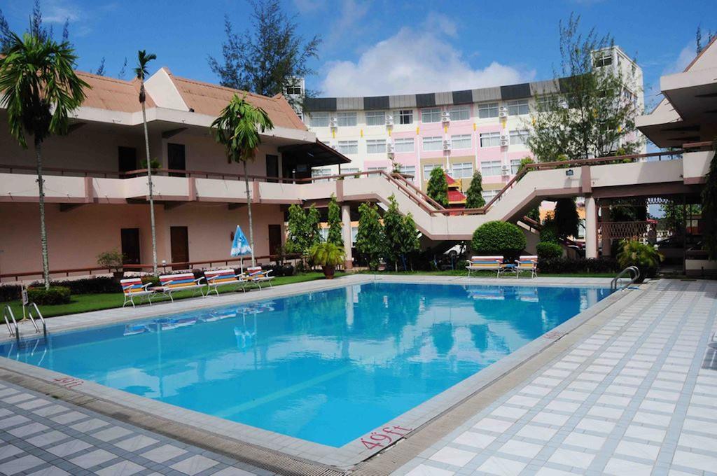 City Golf Resort Yangon Exterior photo