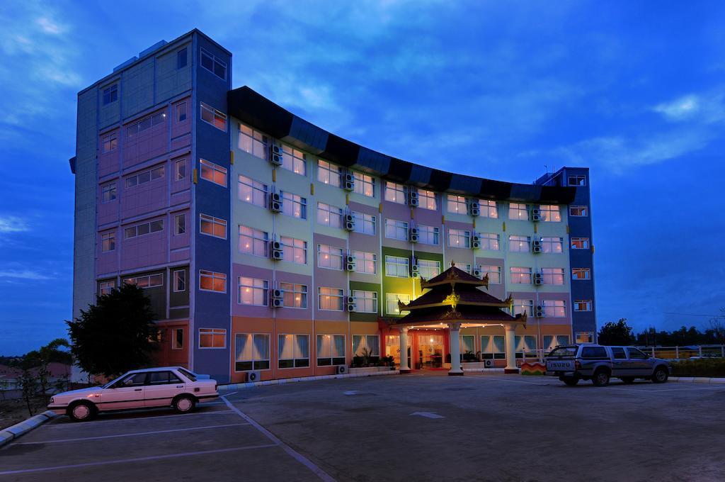 City Golf Resort Yangon Exterior photo