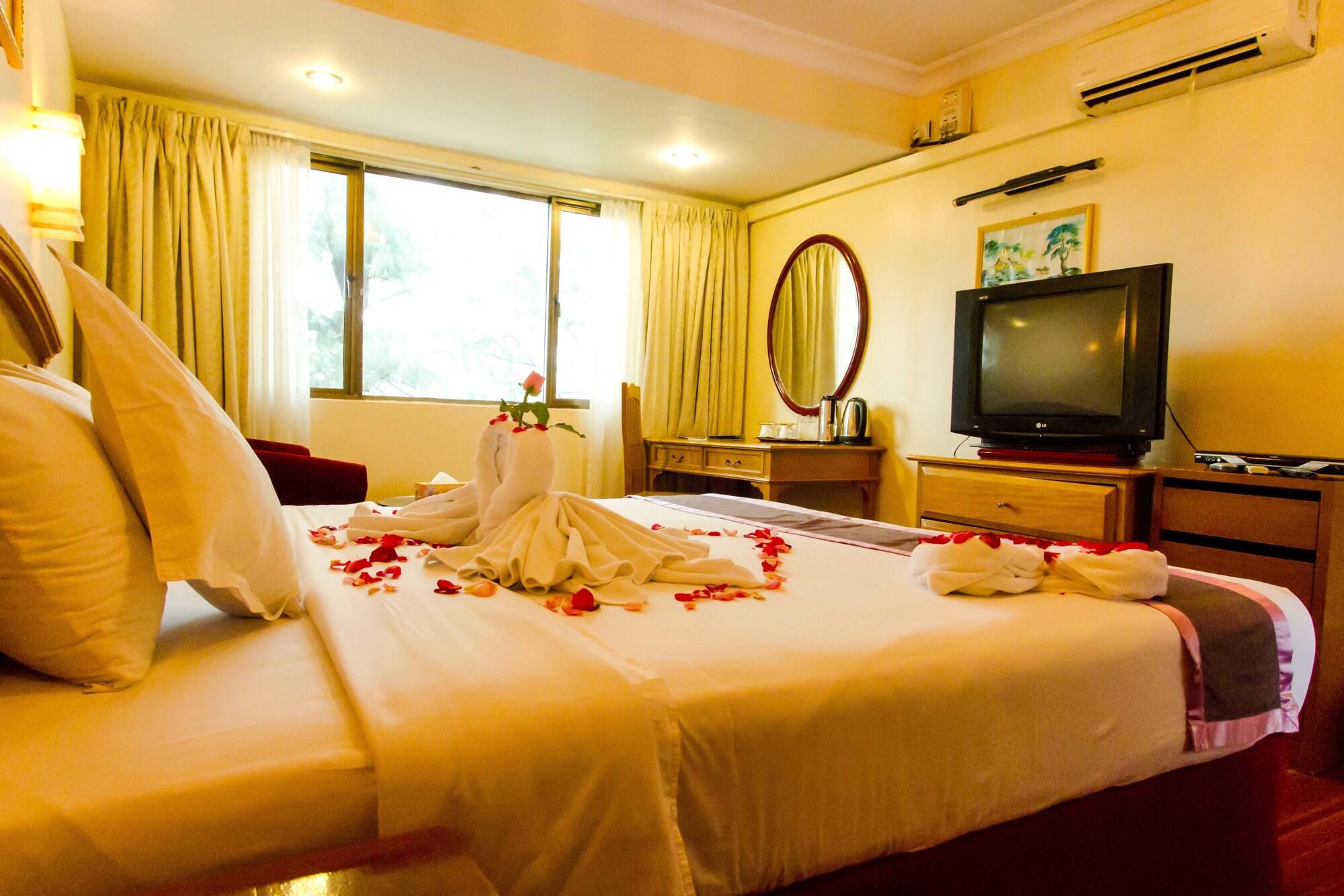 City Golf Resort Yangon Exterior photo