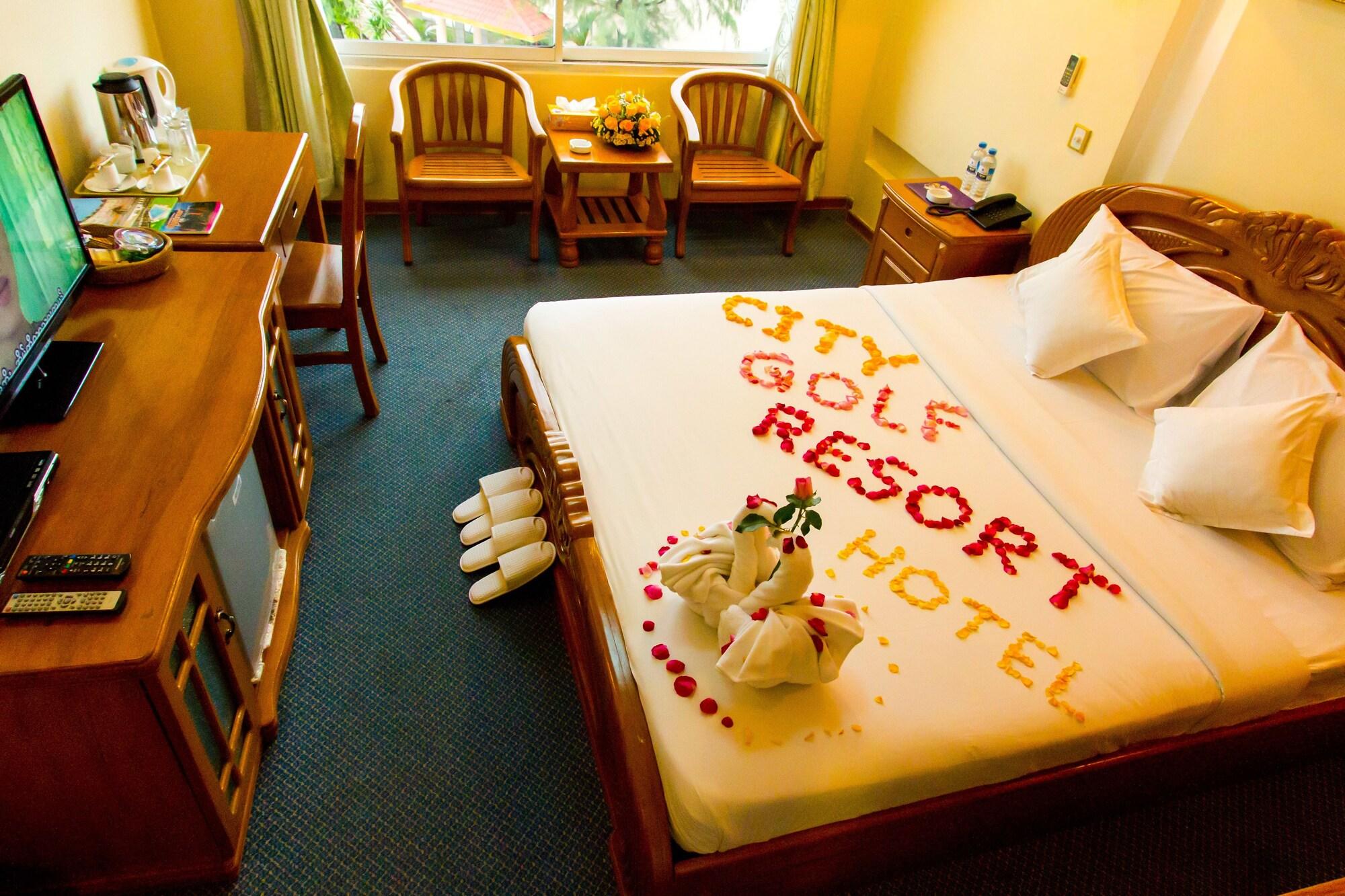 City Golf Resort Yangon Exterior photo