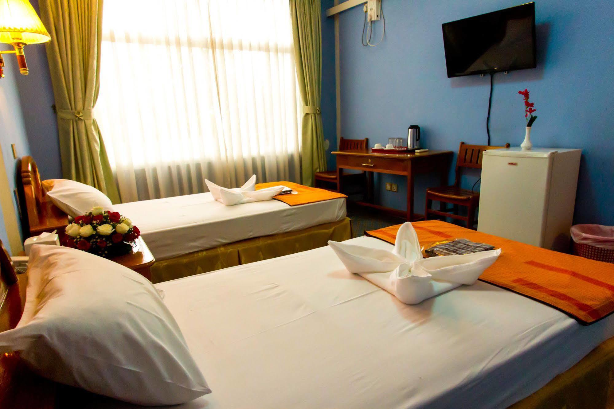 City Golf Resort Yangon Exterior photo