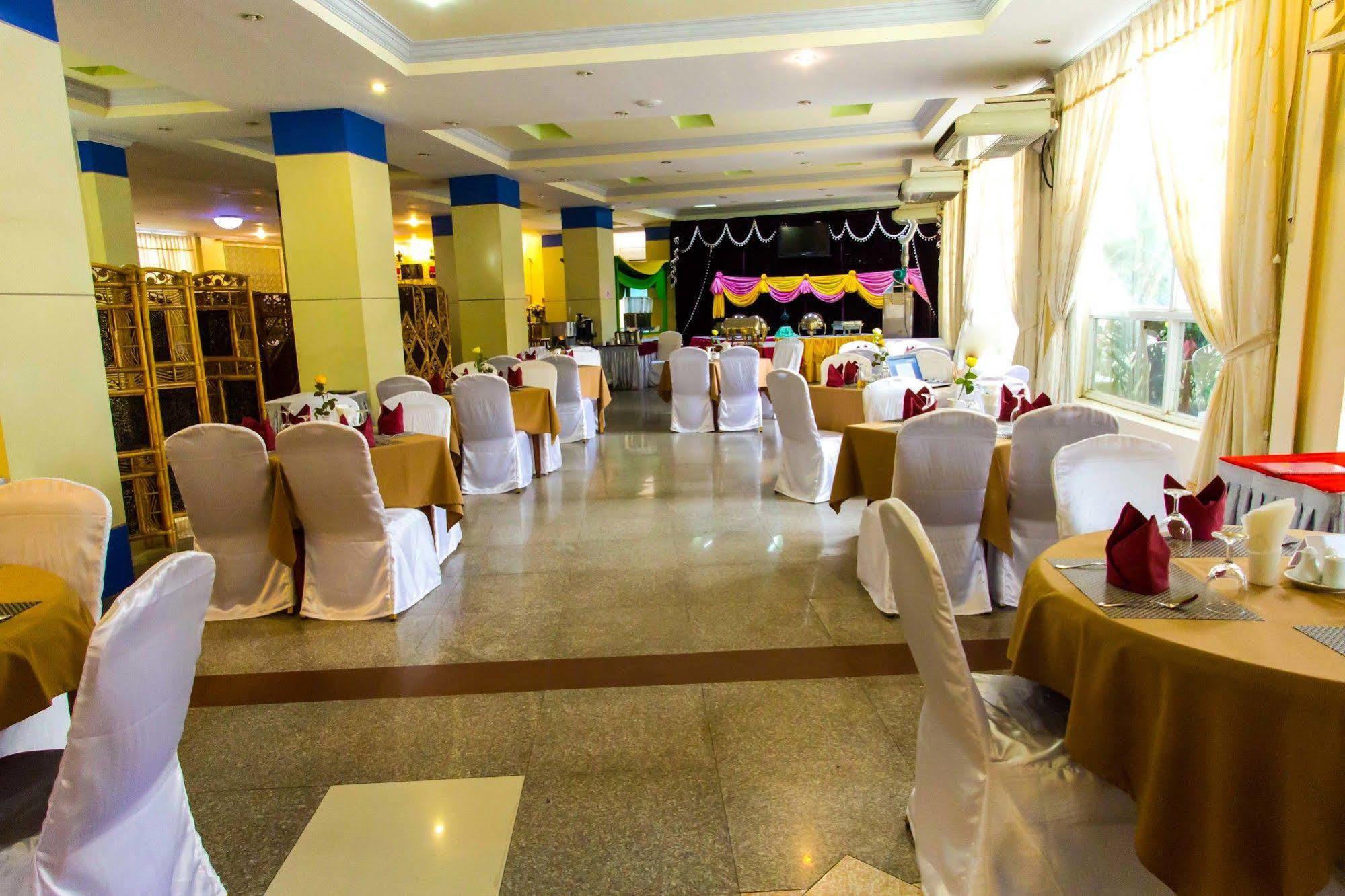 City Golf Resort Yangon Exterior photo