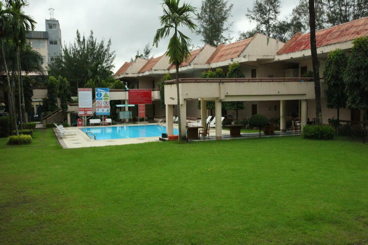 City Golf Resort Yangon Exterior photo